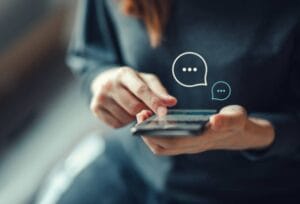 Cómo usar WhatsApp para atraer estudiantes