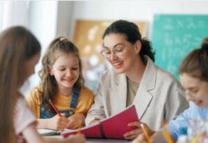 Cómo hacer publicidad educativa eficaz