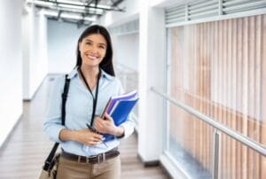 Estrategias Digitales para Másters y Postgrados