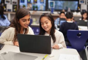 Tendencias de marketing digital en el sector educativo para 2025